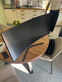 monitor Xiaomi Mi Curved da 34 pollici