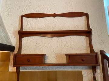 Mensole di legno antiche