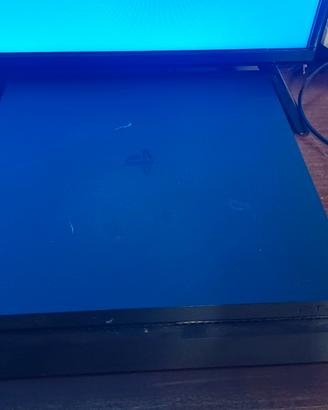 PS4 SLIM + 2 CONTROLLER
