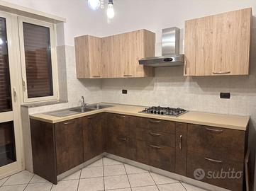 Cucina COMPLETA MOBILTURI ad Angolo