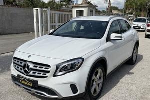 MERCEDES GLA 180 PREMIUM AUTOMATIC BENZINA FULL