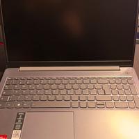 Lenovo IdeaPad 3 AMD RYZEN 5