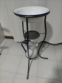 toilette anni '50 e porta abiti 