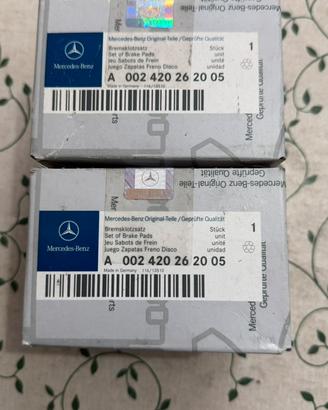 PASTIGLIE ANT. A0024202620  OEM MERCEDES BENZ SET