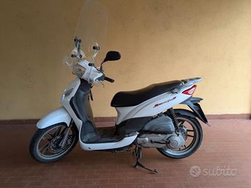 Scooter Sym Symphony 150cc 2010 con parabrezza