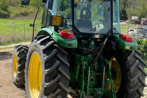 John deere 5620