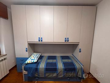 Cameretta a ponte completa con letto e cassettiera