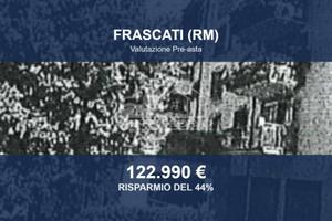 Immobile in asta di 98 m² a Frascati