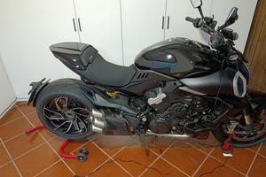 Ducati Diavel V4 2023 - Uniproprietario
