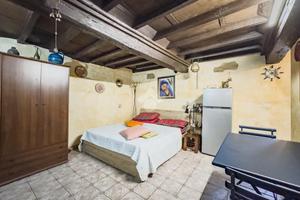 MONOLOCALE A CAPRAROLA
