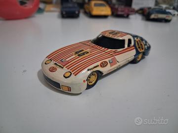 modellino politoys 1/43 corvair bertone da restaur