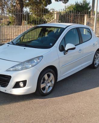 Peugeot 207 1.6 HDi 90CV 5p. XS