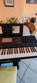 Tastiera Arranger Yamaha psr sx 700