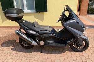 Yamaha Tmax 530