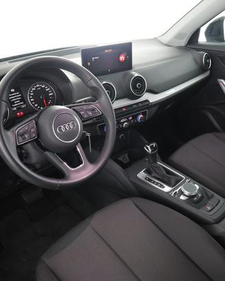 AUDI Q2 35 TFSI S tronic Business