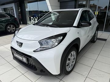 Toyota Aygo x 1.0 active 72cv s-cvt