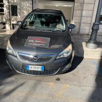 Opel Astra 1.7 CDTI 110CV Sports Tourer Cosmo