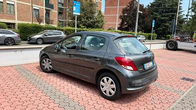 Peugeot 207 benzina GPL soli 152 mila Km