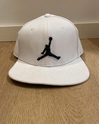 Cappello con Frontino dritto Jordan