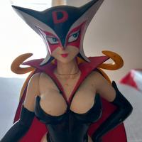 action figure miss Dronio 