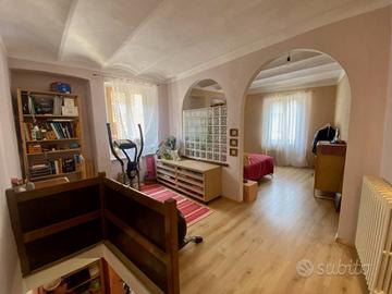 Appartamento di 115 m² con 4 locali a Biella