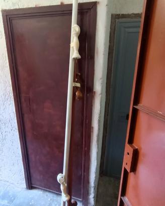 bastoni per tende con attacchi 