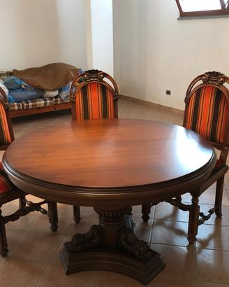 Tavolo rotondo in legno allungabile