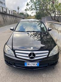 Mercedes cw200