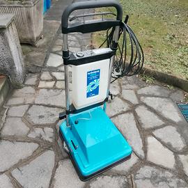 macchina lava e asciuga pavimenti, lava moquette 