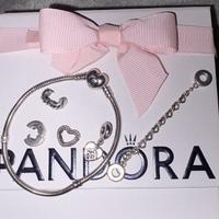 BRACCIALE E CIONDOLI PANDORA