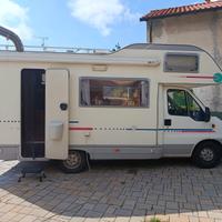 Camper Adriatik serie 70 - 572 df