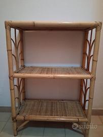 Mobile con 2 ripiani in vimini e bambù