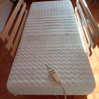 Letto elettrico + materasso sfoderabile + sponde