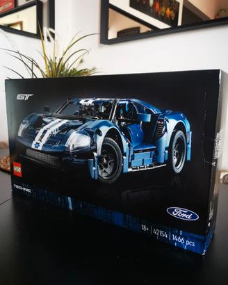 LEGO Technic Ford GT 42154
