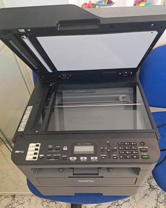 stampante multifunzione laser Brother Ll2710dw