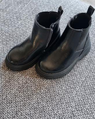 ZARA stivaletti neri bambina tg.23