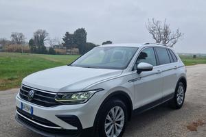Volkswagen Tiguan 2.0 TDI 150 CV SCR DSG Life