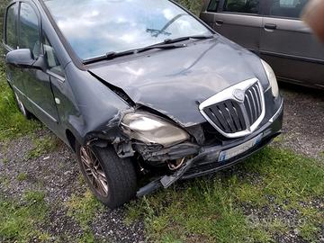 LANCIA MUSA BENZINA/GPL (77 CV) – INCIDENTATA / PE