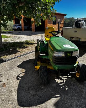 Trattorino John deere x740