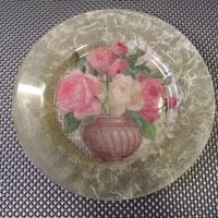 Piatto in vetro con decoupage