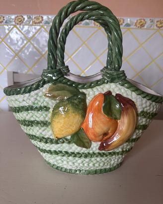 Vaso cesto di frutta