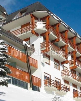 Sestriere trilocale 200 m dal centro Natale 2026/7