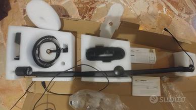 Microfono Blue Yeticaster con asta antivibrazione