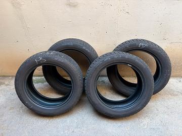Pneumatici Momo North Pole W2  215/55 R17