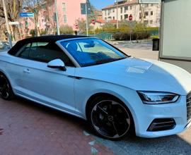 Audi A5 Cabrio 40 TDI S tronic Business Sport