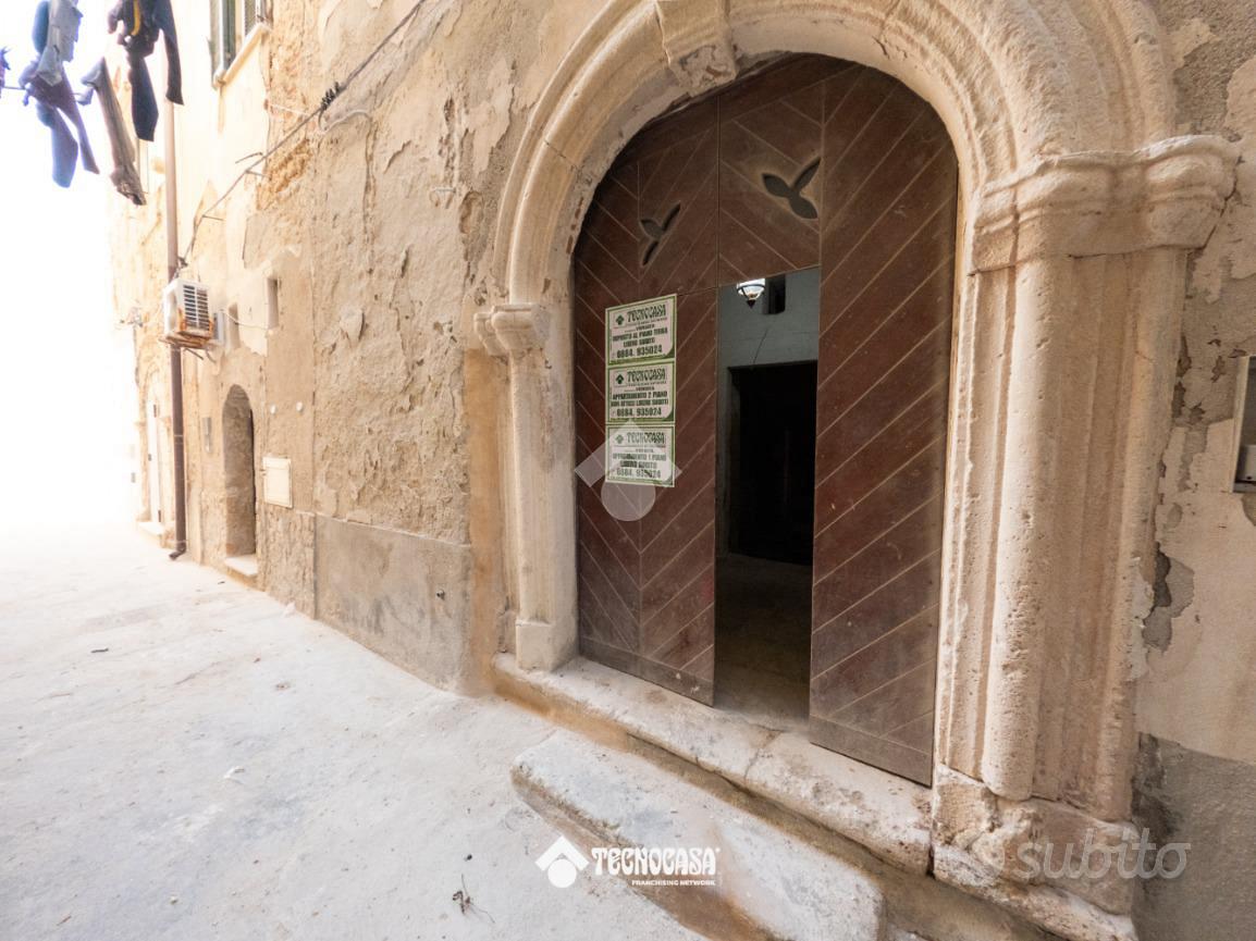 PALAZZO A VIESTE - Vista 2