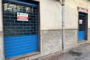 NEGOZIO A CASORIA