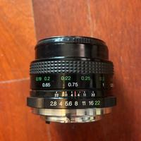 Obiettivo grandangolare Vivitar 24mm f/2.8 MC