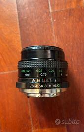 Obiettivo grandangolare Vivitar 24mm f/2.8 MC