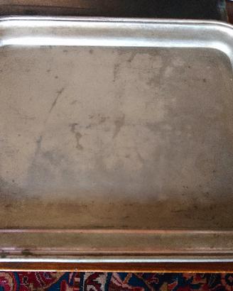 antico vassoio in alpaca Wellner.